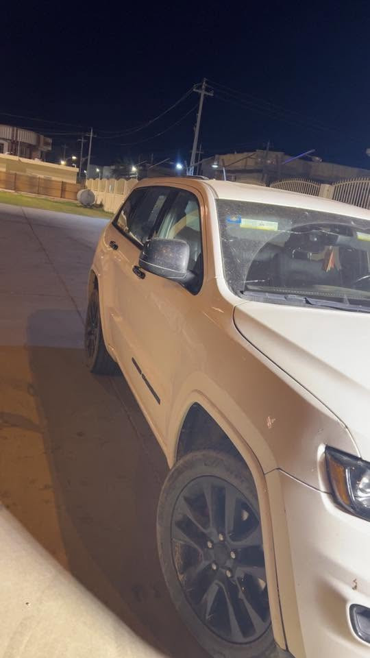 سياره جيب 2018 رقم بغداد أنكليزي. حادثها جاملغ وبنيد بيها تعمير بل الشواصي مكينه مبدله 14 يعني بانزين  عادي مكاني بغداد الكرخ 
سعر من الأخير 160 
***********
