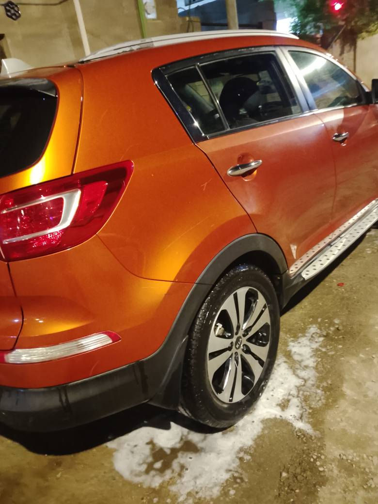 السلام عليكم سبورتج للبيع موديل 2012 السياره خليجي فول مواصفات كير محرك مكفولات ومكفوله من الضربه القويه محرك 2400 دوش السقف بانوراما السعر 125 السنويه نهايه 28 رقم بصره بسمنه مكان السياره البصره الأبله 
رقم الهاتف *********** البصرة, العراق
