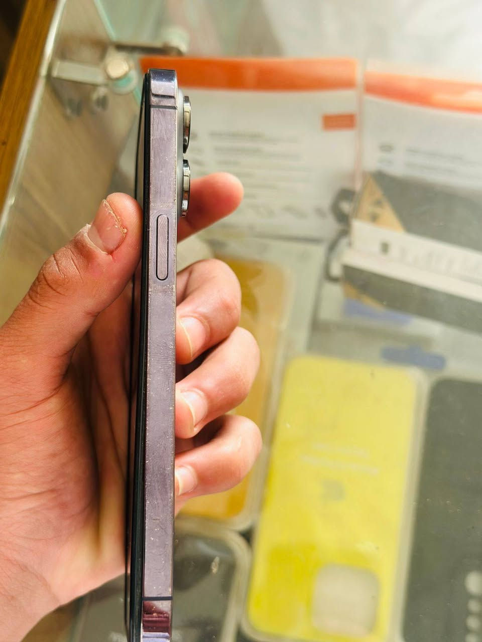 ايفون 14proMax كفاله عامه
بطاريه ٨٤ ذاكره 256 ماستر
***********
