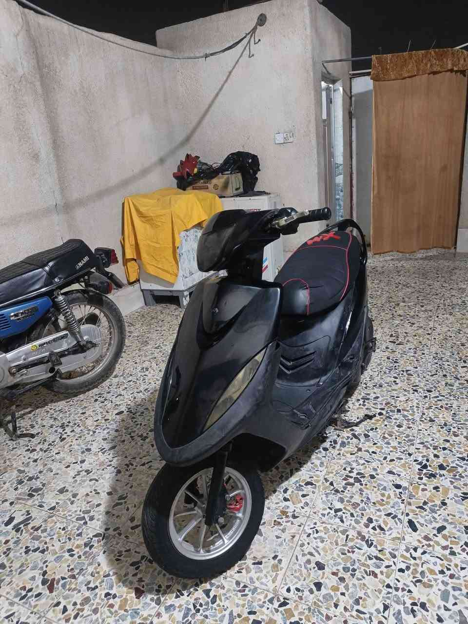 السلام عليكم ماكس عدله لبيع مكينه مزوده 55شلعه معدل 120دراجه قويه كلجات رياضي صالنصه صجميه بلديه وياله رياضي الدراجه نضافه مثل ما بصوره نضيفه سعر 750وبيه مجال قليل مكاني حي الوحده المو شراي لا يخابر ما متواجد عله النت هاذ رقمي ***********
