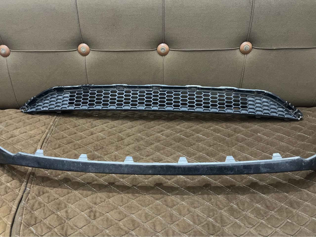 غراض دعاميه سوناته. بلوجكترات وشباج سعر بلجوكترات ثنيهن 30 وشباج 25 وليح 10 +هذا شكلهن ع سياره مكاني  حله شاوي 
رقم *********** حلة, بابل
