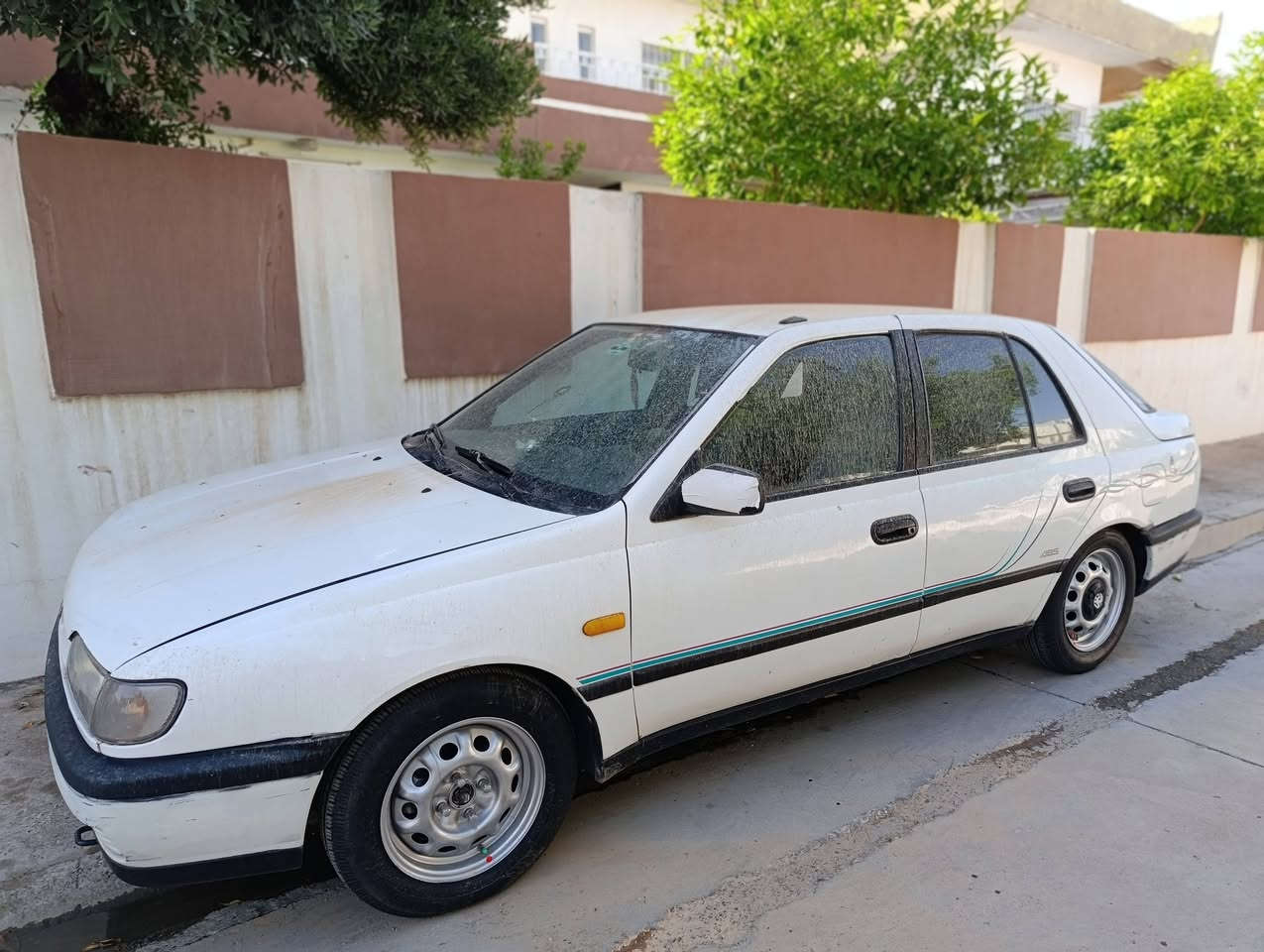 السلام عليكم نيسان صني موديل 92 سنويه 28 بطاقه بنزين موجود
بدايه بخار بس بدون تنقيص ولا دخان 
واذا اكو مراوس فيكترا اراوس 
35 وبيها مجال


**إذا كنت صاحب هذا الإعلان وتريد حذفه لأي سبب، رجاءا أرسل رسالة إلى الدعم الفني**