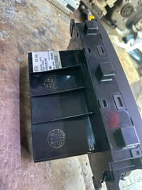 جملة فقط سيدونا العنوان بغداد البياع 07733377751