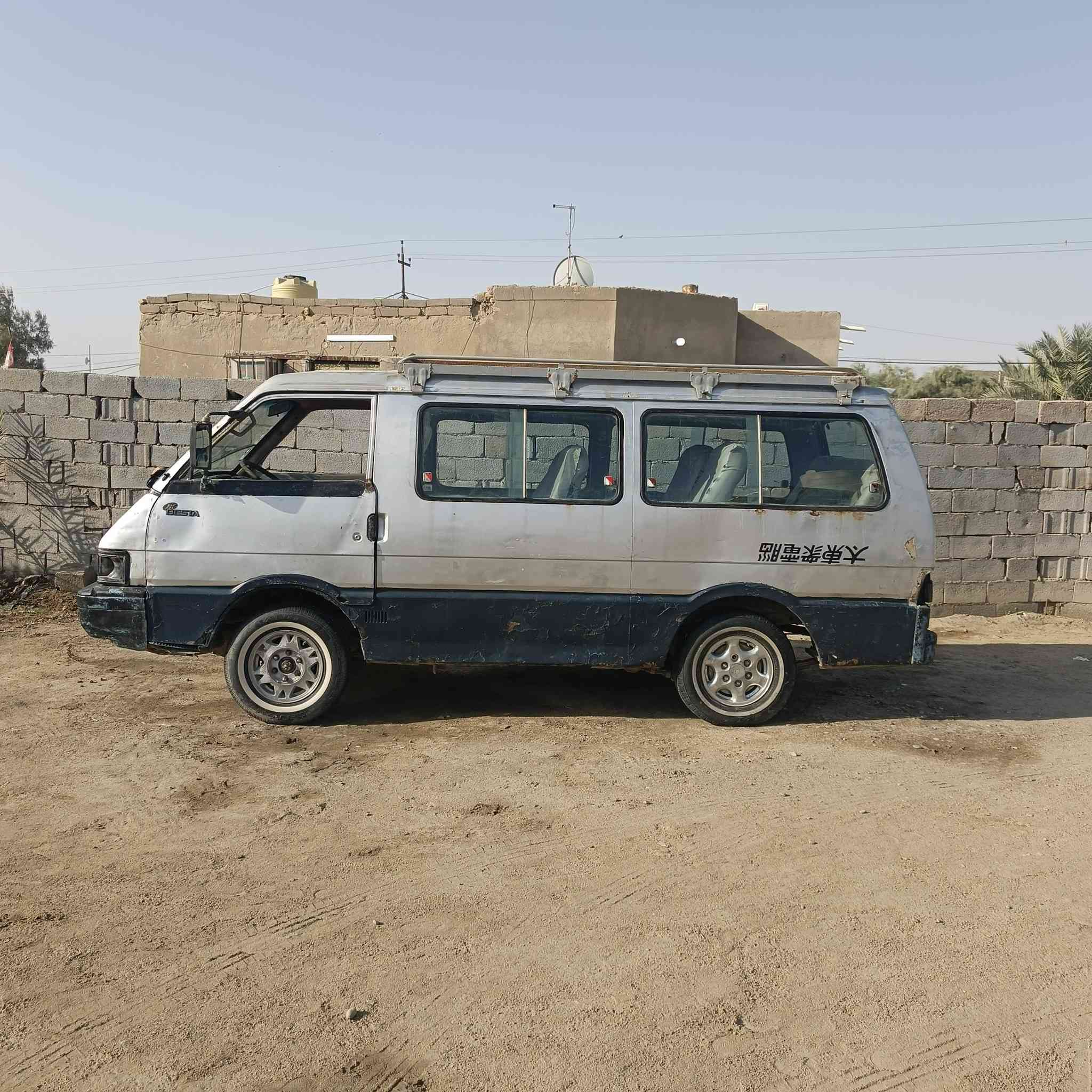 السلام عليكم
كيا بستا ٩٣ رقم لماني ذي قار 
محرك وكير وحداديه وتواير وداخليه كراسي استاركس 
السياره جاهزه وراعيه موجود   السعر ٢١ وبيه مجال 
العنوان ناصريه مركز  . االاستفسار *********** وتساب
