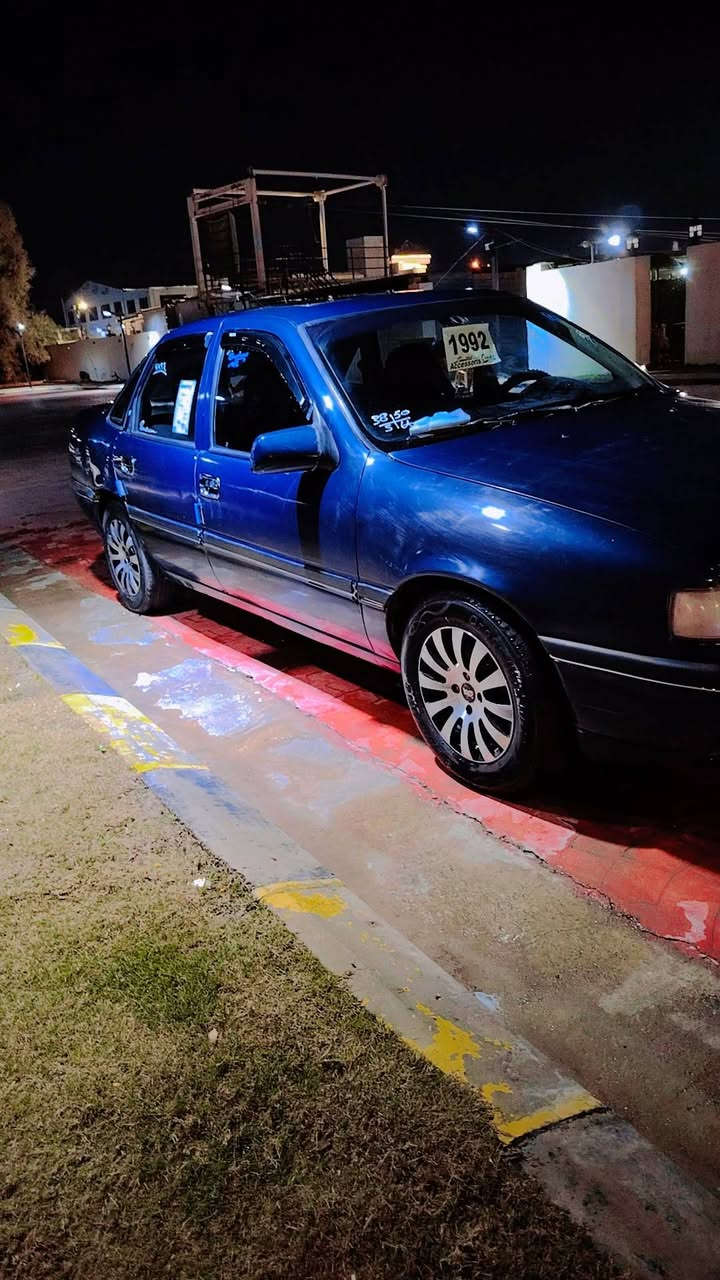 سياره شرط نظيفه محرك وقير شر ط بخ جماليه فقط السعر 45 بمجال بسيط شرط تحويل***********
