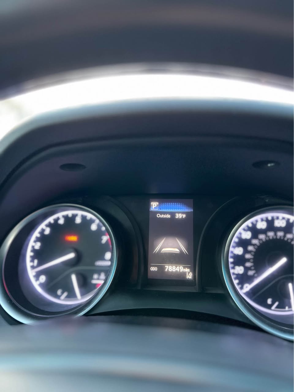 Camry Se 2018
تویوتا کامری ٢٠١٨
موصفات Se
مكينه ٤سلندر ٢.٥
٢قتعه سبخ 
بئي داخلي و بئ يرباگ هه مي ب شه رت
گير و مكينه ب شه رت
سياره ٧٨مايلا يا چوي 
كوشن جلد 
رادار
سياره يال دهوكي تحويل ب شه رت سه نه ويا جديده هه تا ٢٠٣٠
*********** دهوك, العراق
