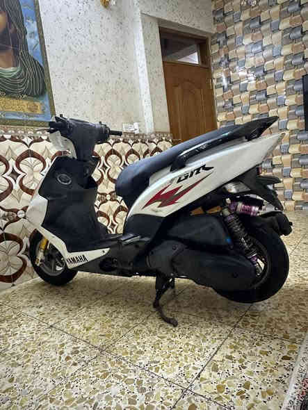 البيع دراجه جيتي آر دراجه نضيفه حيل صاله سبوعين من نازله رمبه بيه كلجات رياضي امامي وخلفي بوشه٥٥ دبلات رياضي امامي وخلفي سعر 1350 وبيه مجال مكاني مدينه ال صدر ال حبيبيه***********
