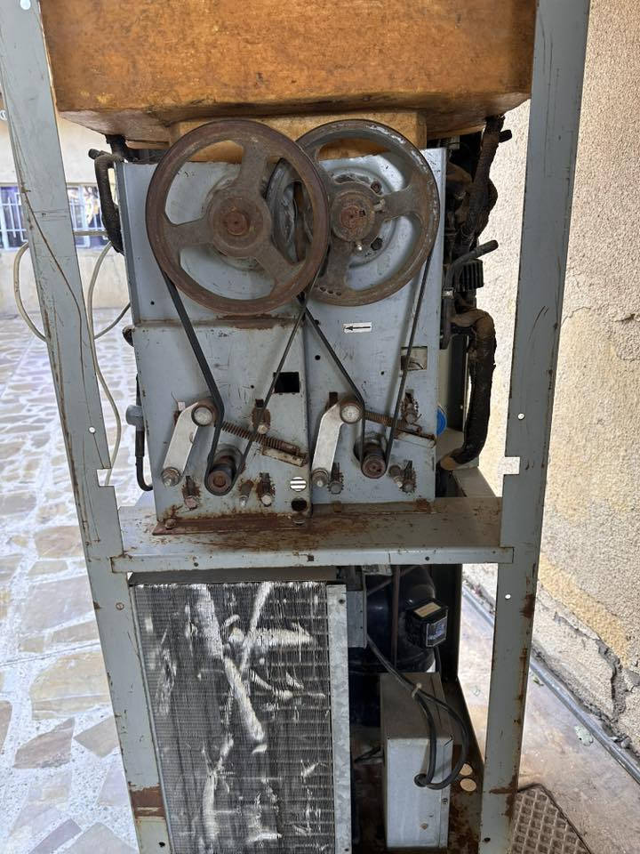 السلام عليكم مكاين سوفت وحده امريكي ويطالي وصيني 5كير بسعر مناسب لتصال ***********
