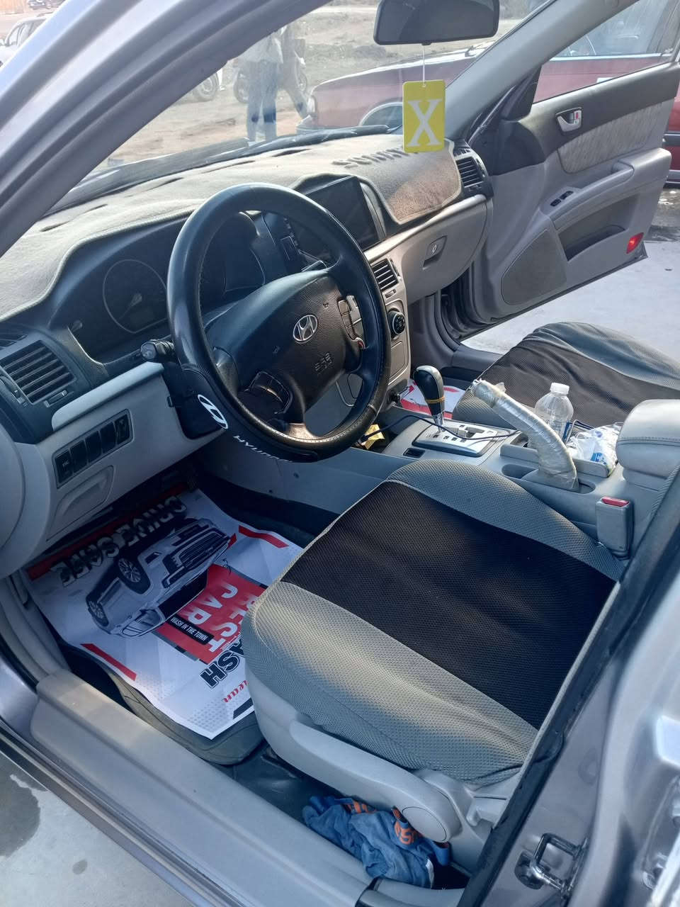 سوناتا موديل 7 وارد امريكا صبغ ثلاث قطع جاملغين والبنيد 
رقم بغداد الدولي أي استفسار اتصل ***********
