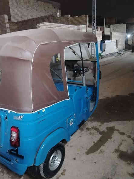 السلام عليكم تكتك موديل 21 شهر 11 جديدة حلوه اوجاهزة بكانات بيهة بخ بل صفحه والدوس رقم انكليزي بسمي تحويل ثاني يوم المكان البلديات المعسكر اسعر بسبعة اوستمية بيهة مجال ***********
