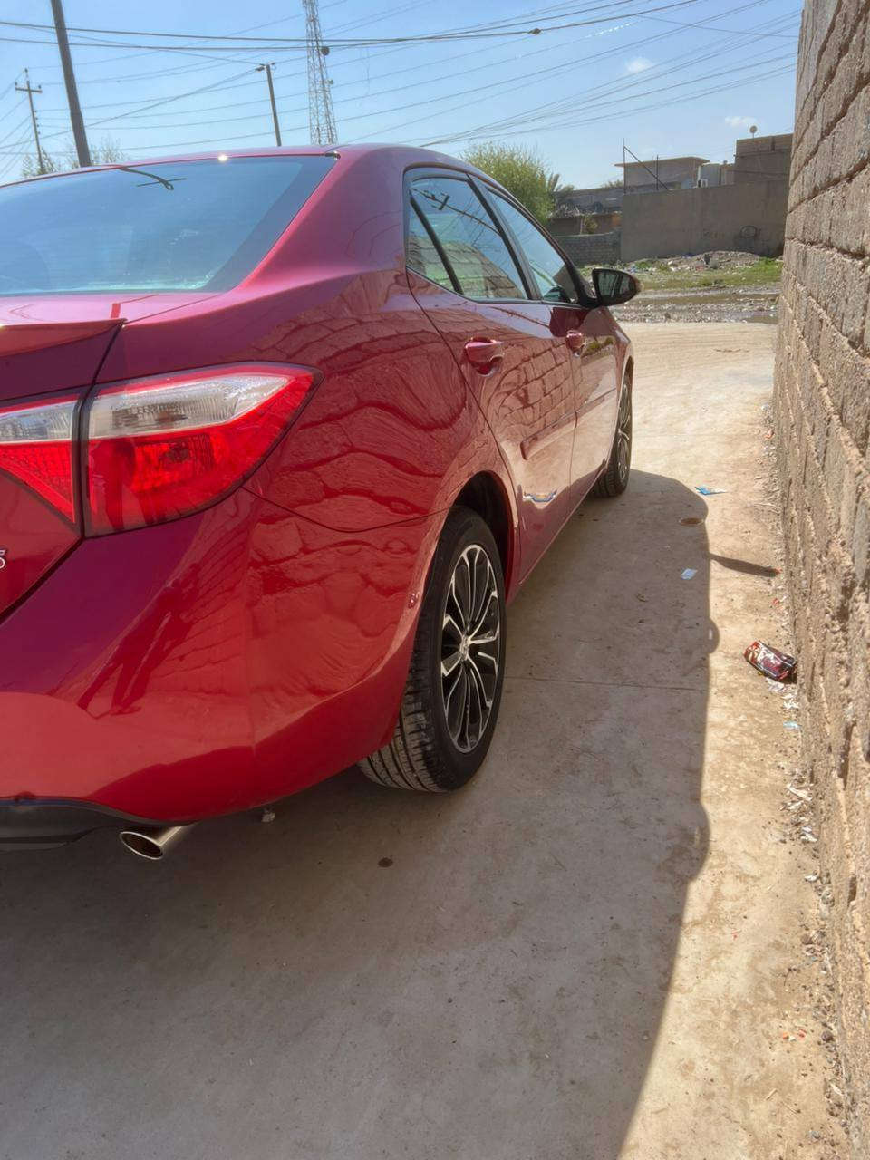 السلام عليكم كورلا موديل16السياره بسمي سنويه هزه رقم كلو جديد محرك كير صدر كلو شرط طخم تواير جديد السياره فتحه كشن جلد ويل كروم شفتات سرعه السياره فول واحد علا واحد وضرار مرفق بل منشور السياره ماشيه 130   السعر 125 وببه مجال بيع نقد فقط لدين ولا مراوس الاستفسار اكثر الاتصال علا الرقم ***********
