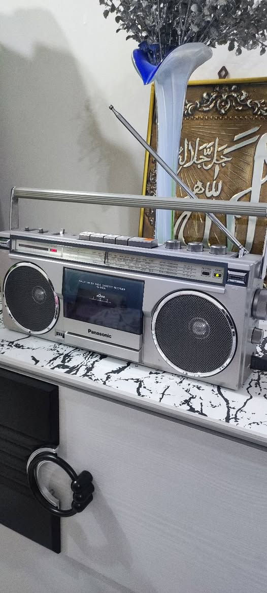 سلام عليكم 
راديو مسجل بنسونيك ياباني جديد جدا نضيف ما داخل تصليح اربع موجات مع اف ام سعر ١٢٥ الف


**إذا كنت صاحب هذا الإعلان وتريد حذفه لأي سبب، رجاءا أرسل رسالة إلى الدعم الفني**