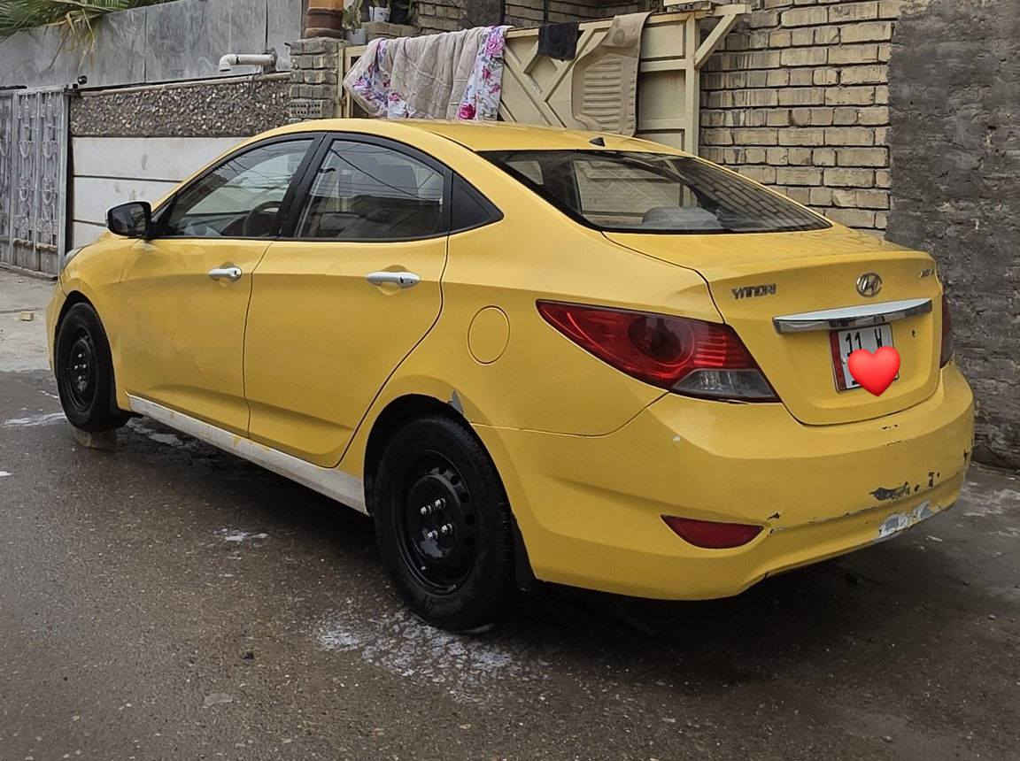 اكسنت 2012خليجي
داخل بيجي اشاير بل مري جام كهربائي 
سياره مكفوله حوض  لغد شواصي تبريد منضومه كامله شادله جديده  بيه بل جاملغ مسمكره  عوزه بس صبغ ولباب مثل ماموضح بل صوره سياره بسمي تحويل ثاني يوم رقم نكليزي عوزه ترتيبات بصطيه 80 وبيه مجال مكاني شعله واهذ رقمي ***********
