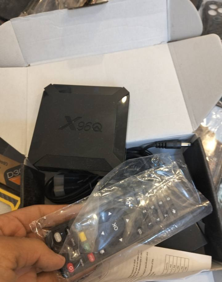 تي في بوكس نوعيه جديده اصدار حديث يطلعلك مسلسلات رمضانيه وبي هواي موصفات شي مرتب اكتبلي تم ١٣ وبل عافيه


**إذا كنت صاحب هذا الإعلان وتريد حذفه لأي سبب، رجاءا أرسل رسالة إلى الدعم الفني**