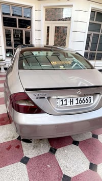 مارسيدس ClS  2005فول مواصفات  vib كشانه منفصل. فتحه. جلد مواصفاتها معر...