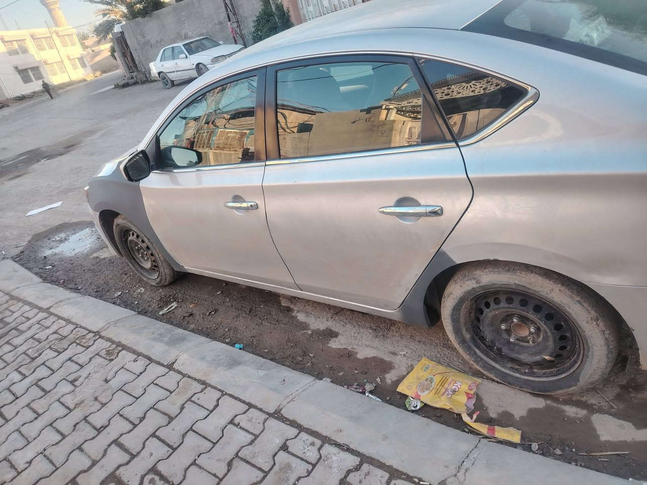 سنترا ٢٠١٩ امريكي حادثها بالصور بيها شبر الجاملغ الخلفي. والامامي مبدل ضرر امريكا بيها منضومة غاز جديده.
*********** بيع أو مراوس بصفره
