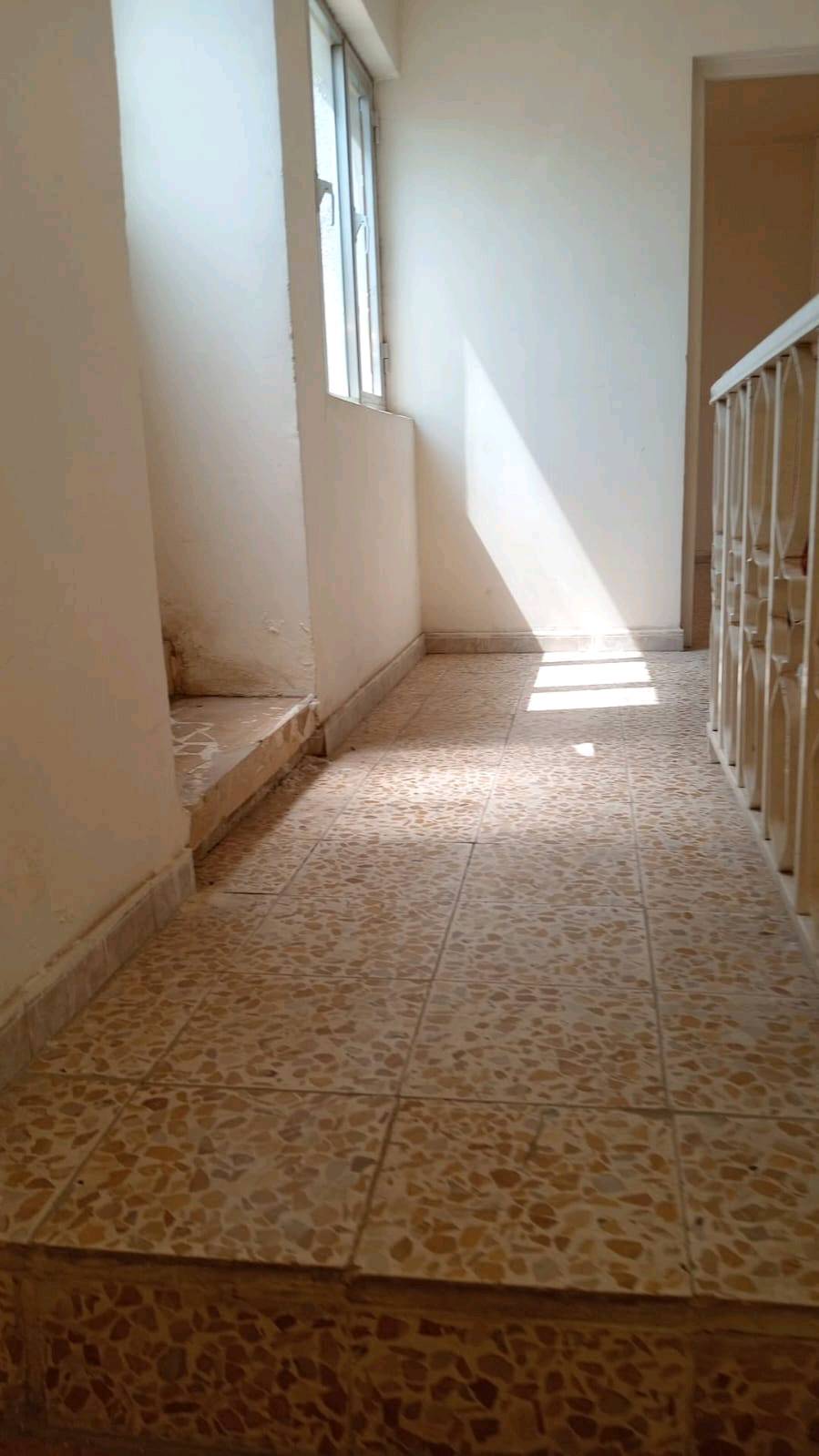 بيت للبيع حي الجهاد مقابيل مكوئ الاستاذة مساحة 250م بيت ذوي الشهداء وزارة الاعمار والاسكان الاستفسار الاتصال على رقم ***********
