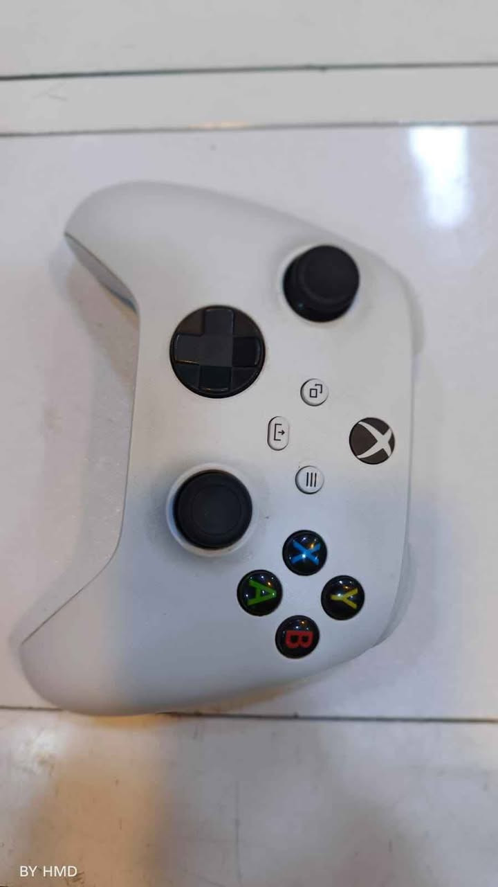 أكس بوكس سيريس اس جديد نضاف 90٪حديث نضام اون لاين جوزتك صليه جوزتك صليه +بطاريه شحن مو واير عمارة, ميسان


**إذا كنت صاحب هذا الإعلان وتريد حذفه لأي سبب، رجاءا أرسل رسالة إلى الدعم الفني**