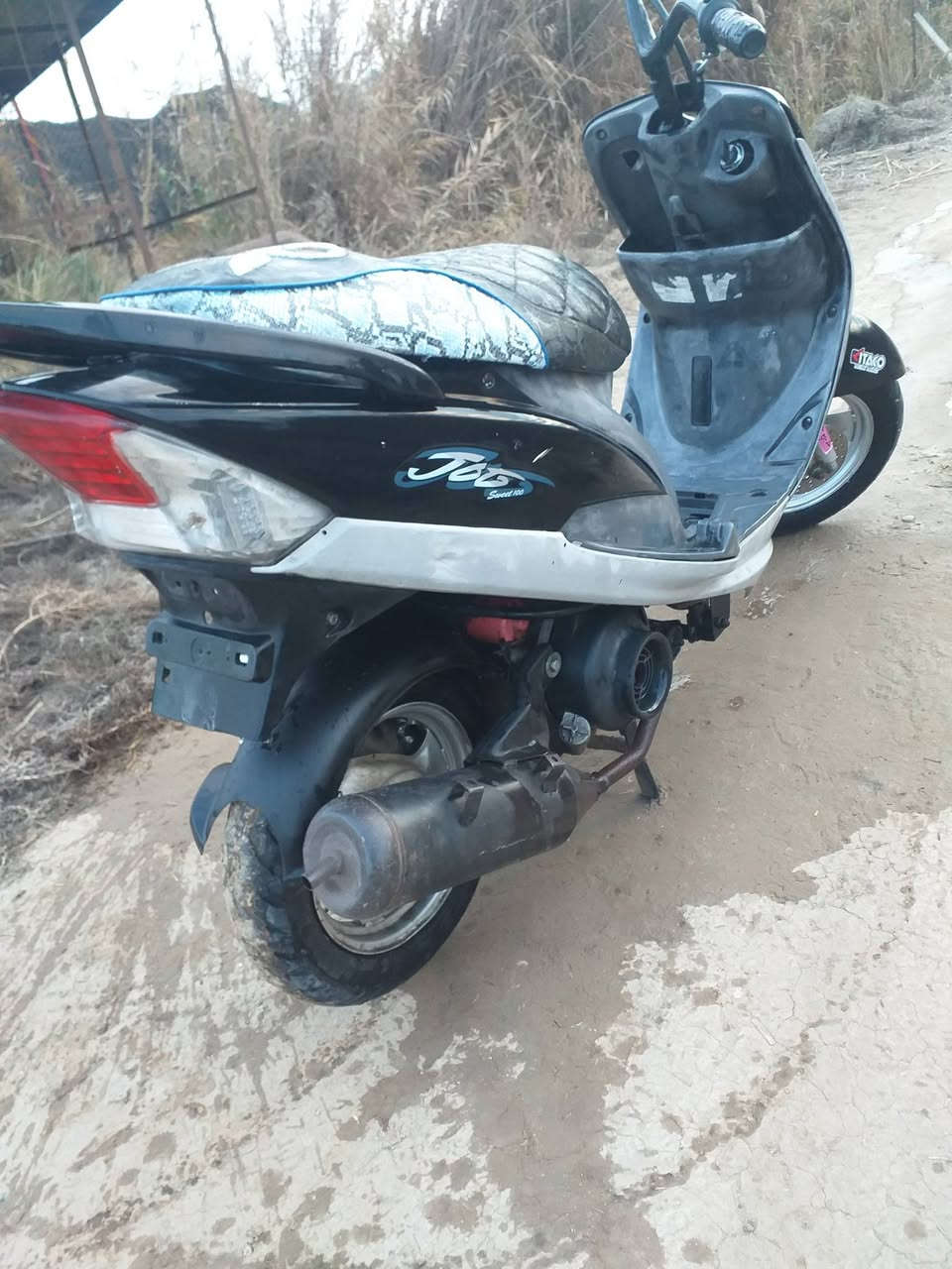 سلام عليكم دراجه ماكس منغولي للبيع الدراجه كامله مابيهه اي نقص السعر ٤٥٠ وبيهه مجال


**إذا كنت صاحب هذا الإعلان وتريد حذفه لأي سبب، رجاءا أرسل رسالة إلى الدعم الفني**