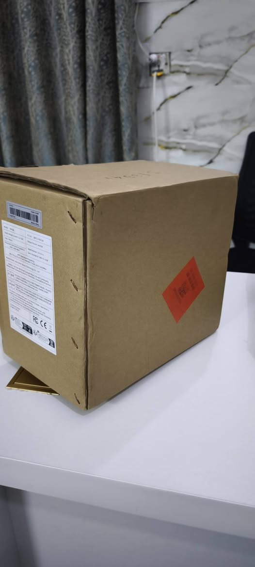 قيم السعر و راسلني 32 كيگا
***********
