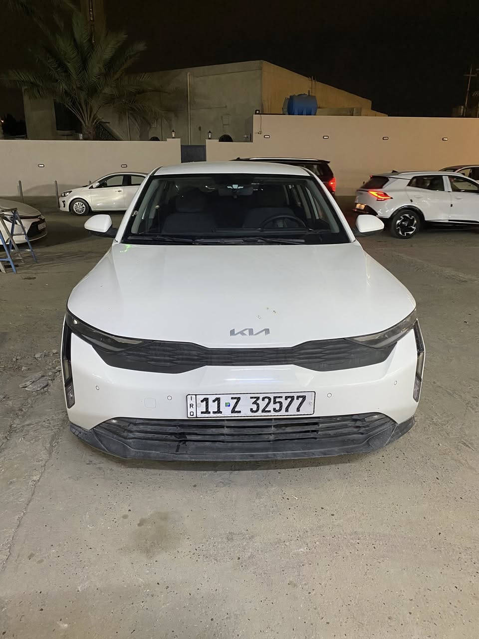 كي ثري K3 ٢٠٢٤ سيارة رقم بغداد خليجي بيها رصعات كما موضوح بالصورة ماشية ٤٠ الف كيلو  للاستفسار الاتصال على *********** او مراسلة الصفحة
