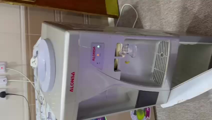 السلام عليكم براد ماي مستعمل استعمال نظيف للبيع


**إذا كنت صاحب هذا الإعلان وتريد حذفه لأي سبب، رجاءا أرسل رسالة إلى الدعم الفني**