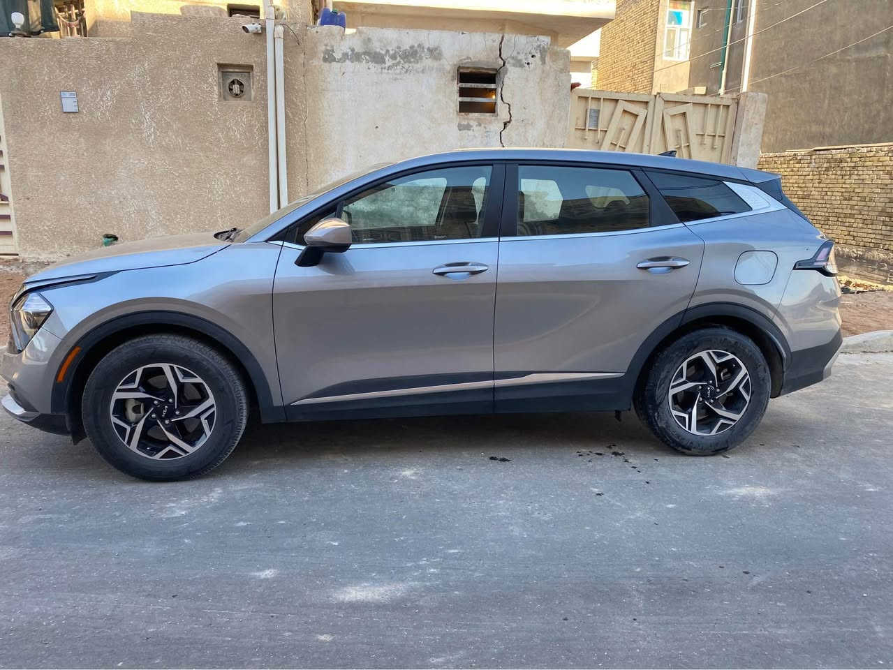 حادث فقط بارد في قبق الحنطة شبر
رقم بابل باسمي
الموصفات 
حساسات امامية و خلفية 
عداد إلكتروني
ثلاث انضمة قيادة
نظام نزول منحدرات
اوتو ستوب 
اوتو هولد
للاستفسار 
***********
*********** Singapore
