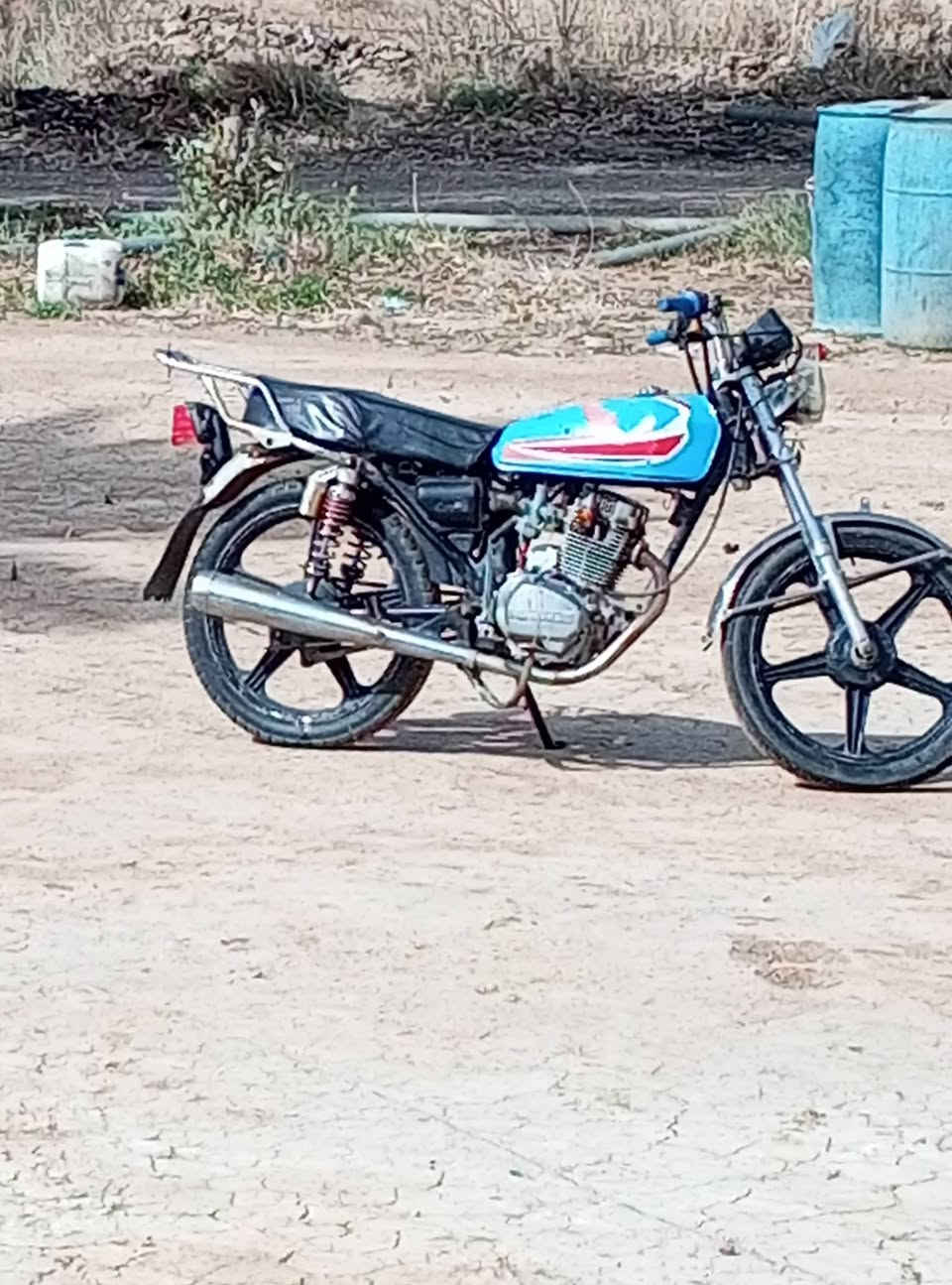 السلام عليكم ماطور ايراني للبيع ماطور خير من الله المحرك لاتنقيص ولا تبخير محرك ناعم وحلو نكره كامل مكمل محرك فول موديل 2019 السعر على الرقم ***********
