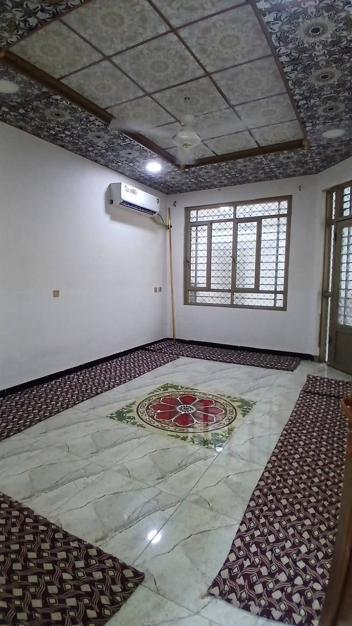 على بركه الله بيت للبيع دوانم المعمل مساحه ١٥٠متر طابق واحد ٢غرف نوم شارع تبليط خلف سياج المعمل السعر مناسب للاستفسار ***********
او زياره مكتب زمزم @إشارة
