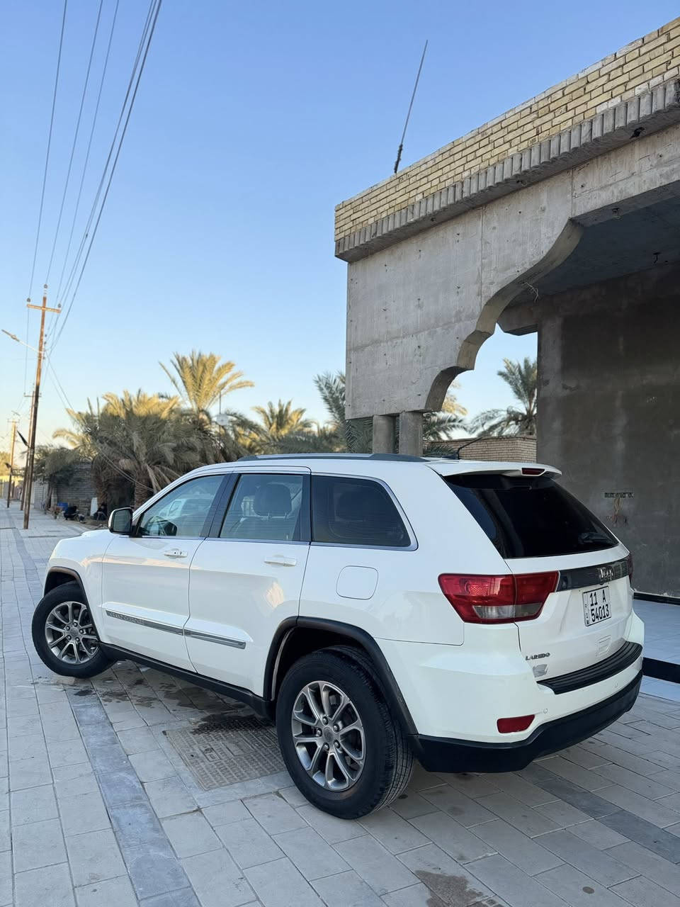 اللهم صلي على محمد وال محمد
السلام عليكم بيع فقط بدون مراوس
جيب موديل2011 وارد امريكي ( كلين تايتل)
شرط كفااله عامه من الضربه والتبديل  والبارد علما بيها صبغ نص جمالغ خلفي وربع البيبان
حته كتلوك الشركه مالتها موجود
رقم بغداد مشروع وطني حاضر للتحويل  او وكاله وسنويه 2028
حساس خلفي  تبريد شاشه تحكمات ستيرن تشغيل عن بعد مري شفط كشافات ضباب خلفي 4 بصمات تبريد قطعتين    مواصفات السيارة واضحه بالصور دواخل اسود ملكي تخم تاير دلوب الاصلي صدر جديد امامي وخلفي محرك 3600 شرط الفحص تبريد ثلج🥶 تدفئه السيارة بدون نواقص جاهزه ومال جناي حجر صالنصه موجود السيارة ع السونار  
السيارة ماشيه 148
السعر155وبيها مجال بسيط حگ جيه 
وشرط نضافه السيارة احلى من الصوره 
لابارد ولاشخوط ولارصعات 
ومااعتقد اكو هيج سعر بهيج نضافه 
اللاستفسار الاتصال بالرقم 
***********
مكان السيارة البصرة
اخوان بيع فقط بدون مراوس
