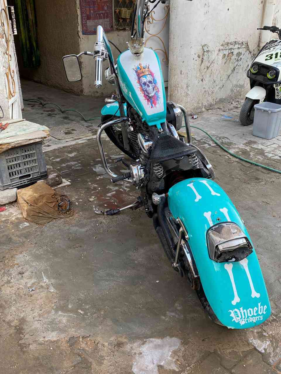 سلام عليكم هارلي ستد نصيفه وشغاله بس يرادلها شغل وترتيبب٩٥
0777 671 7665
