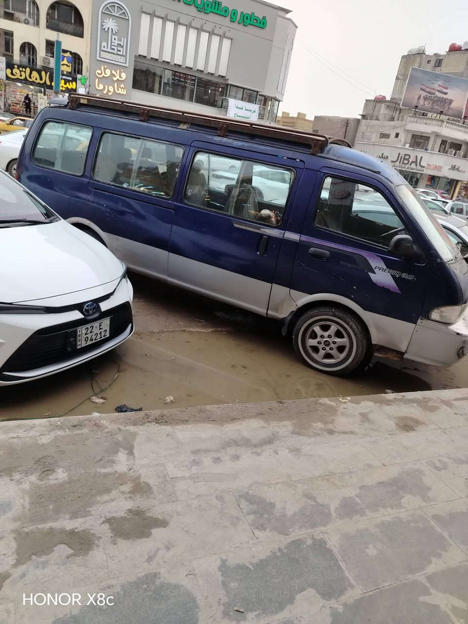 سلام عليكم بريجو شبوط للبيع موديل2000مصبوغه عام بدون ضربه ع حديد بيهه خياسات بصيطه مو قويه مكينه بيهه بدايه تبخير بدون تنقيص كير جديد اكسن جديد السعر  83وبيهه مجال لشراي  ***********
