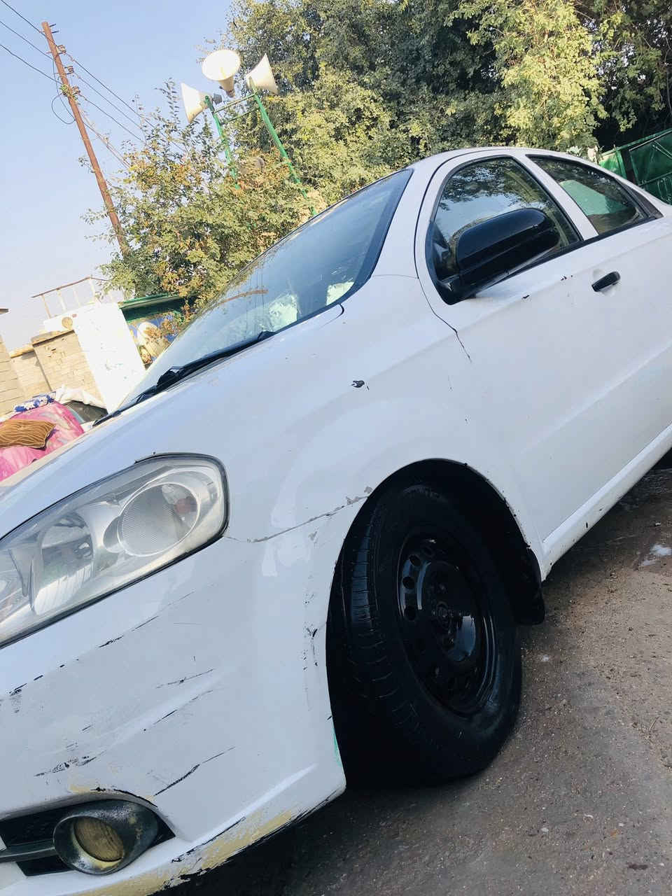 السلام عليكم
رمضان كريم
سيارة أفيو للبيع وأرد خليجي موديل ٢٠١٣
السنوية نافذة لسنة ٢٠٢٨
محرك ١٦٠٠ مسكر
المكان البصرة 
للتواصل : ***********
