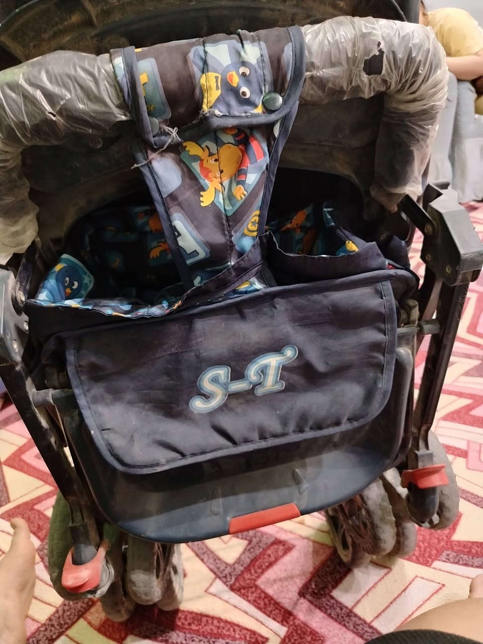 لسلام عليكم من رخصه الادمن عرباته طفل A_T اخت الجديده استعمال قليل قفل تايرات تطبك
السعر / 25الف قفل
الرقم /***********
العنوان /حله_بابل_حي الزهراء _مول بغداد_شارع 17
