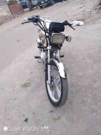 سلا عليكم دراجه سيفان موديل 21 دراجه أورق كهربائيات  كله شغال خير متوا...