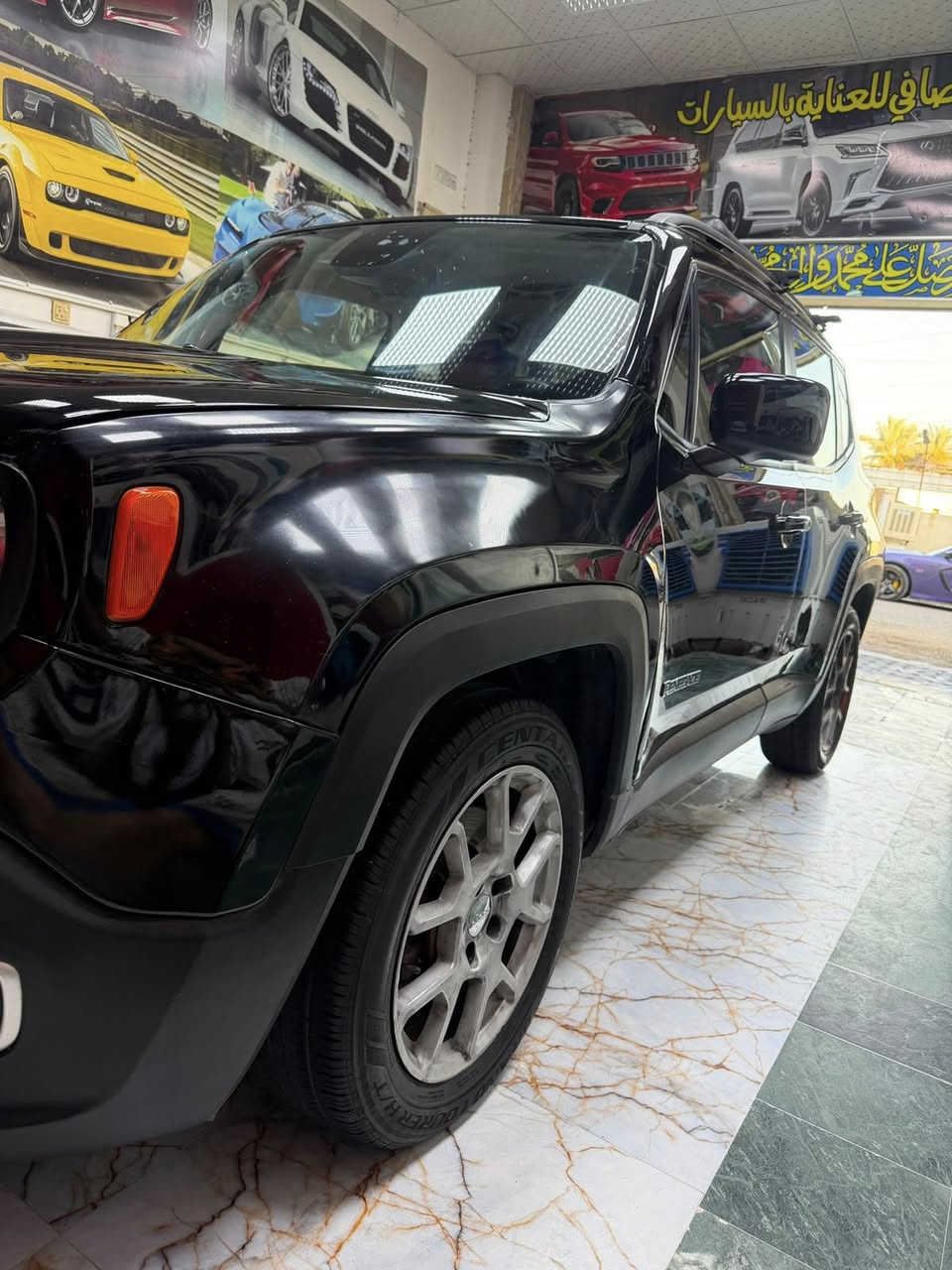 السلام عليكم جيب رنكيد موديل 2019 السياره فول مواصفات فئه Sفول عدا الفتحه والفوريل سياره بصمه تشغيل وبصمه أبواب وتشغيل عن بعد سايد بريك بصمه كشنات حضن وكشن السائق كهرباء فول تحكمات ستيرن شاشه كبيره مكينه 4سلندر 2400 طياره /كير 8 نمر وباقي المواصفات المعروفه رقمها بغداد الجديد تحويل ثاني يوم صبغ قطعتين جاملغ وبنيد فقط للاستفسار اكثر ***********

