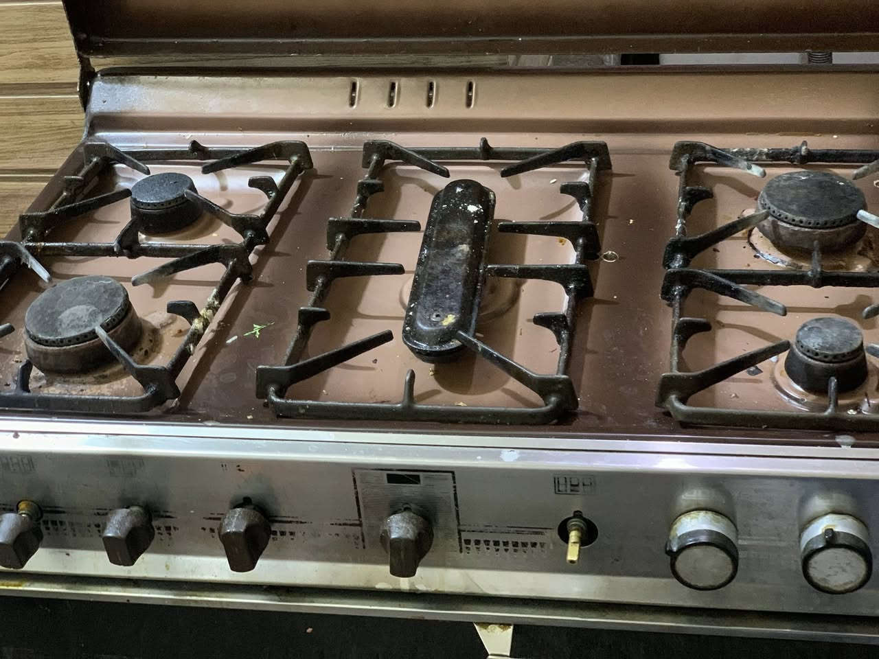 للبيع السعر ٧٥ او بي مجال شغال مال بيت بغداد المعالف قريب السوك ***********
