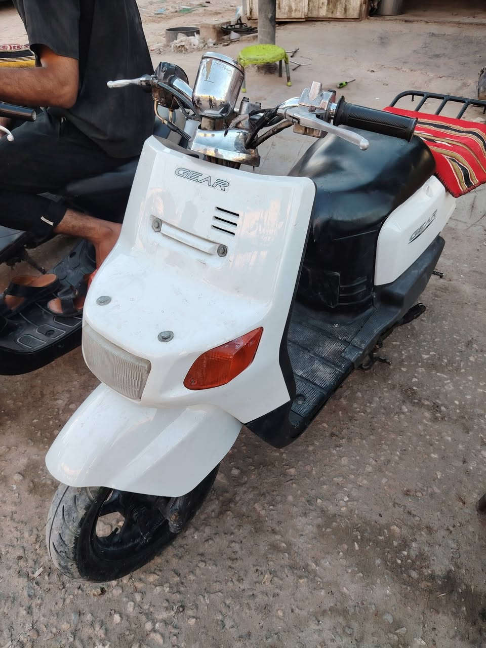 دراجه بطه موديل 99 حاويه سعر 650 بيكم كلاسيك سعر 325 كهربائيات كامله شرط الفحص العنوان كربلاء ***********
