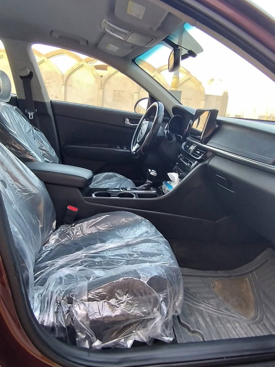 السلام عليكم أوبتما موديل 2017 رقم أربيل دولي سنوية لل 2029 تحويل بأسم المشتري. مواصفات السياره تبريد قطعتين أشاير بل مري شفط مري كشنات جلد تدفه كشن خزن كشن تدفه سترين شاشه كامره خلفيه بصمه بصمت ابواب تحكمات سترين جهتين (لايت زنون عالي ناصي )
بكلايت لد إشارة ترحيب
يعني سياره فوال من عدى الفتحه
 حجم المحرك GDi )2400)
گير محرك مكفول
بيها قطعتين صبغ 
السعر 138$ وبيها مجال 
مكان السيارة واسط 
للاتصال ***********
