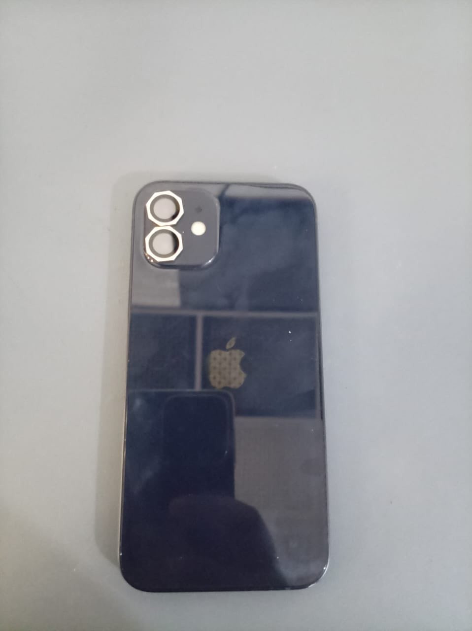 ايفون ١٢ عادي📱
الجهاز نضيف مثل مواضح بل صور
الجهاز شرط مامفتوح 
نضافه 95%
ذاكره ١٢٨ 
البطاريه 🔋٩٢ مرفوعه
للمراوس شعندك نزل 
مكاني تكريت حي القادسيه
رقمي ***********
