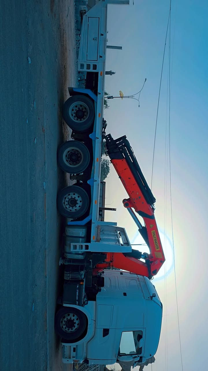 للبيع سكانيا 2015 حجم 490 ثلاثه محاور سحال مزوج كرين 17 طن 7 سلايت ريموت رقم شمالي باسمي هذا رقمي *********** بيها واتس اب
