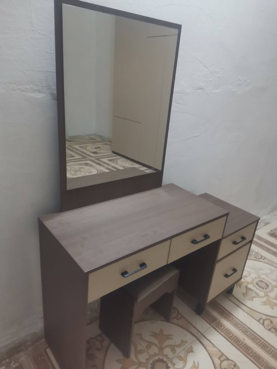 غرفه للبيع مثل ماشوف بصوره كنتور +ميز مرايه+جربايه مكاني ميسان السعر خاص


**إذا كنت صاحب هذا الإعلان وتريد حذفه لأي سبب، رجاءا أرسل رسالة إلى الدعم الفني**