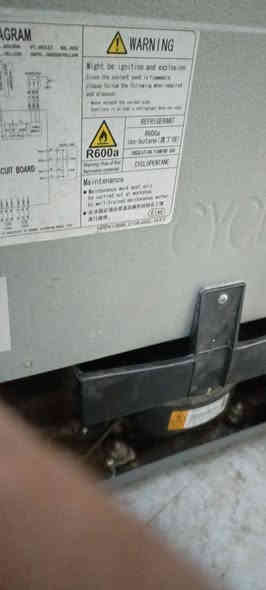 السلام عليكم عندي ثلاجه هيتاشي بخاخ نضيفه كلش مال بيت الاصليه مال بيت عنوان كربلاء  البوبيات الحر الصغير رقم الموبايل ***********
