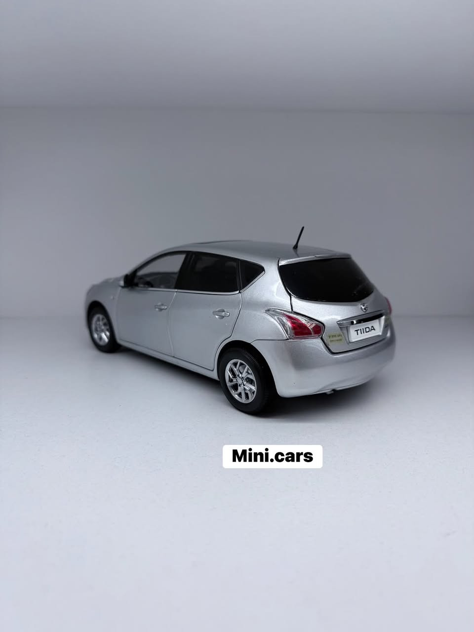 NISSAN TIDA

Scale : 1/18
Price : 140,000 Dinar

 (free delivery inside Erbil)

WhatsApp: +9647504702207

‎التوصيل لجميع مناطق اربيل مجانا

‎گەیاندن بەخۆرایە بۆ ناو شاری هەولێر
