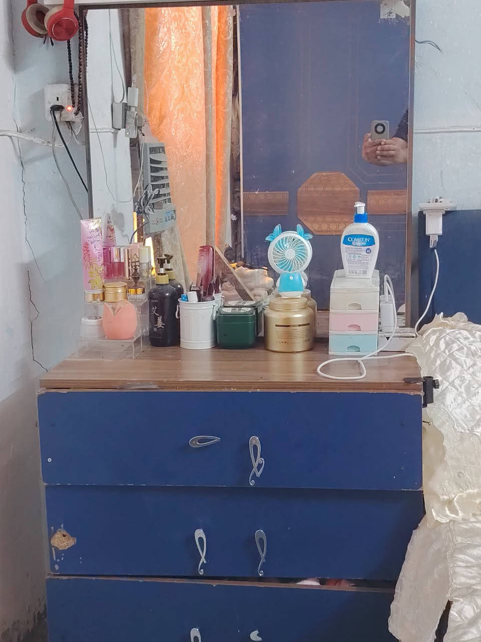 غرفة ٥قطع ٢٠٠ بيها مجال


**إذا كنت صاحب هذا الإعلان وتريد حذفه لأي سبب، رجاءا أرسل رسالة إلى الدعم الفني**