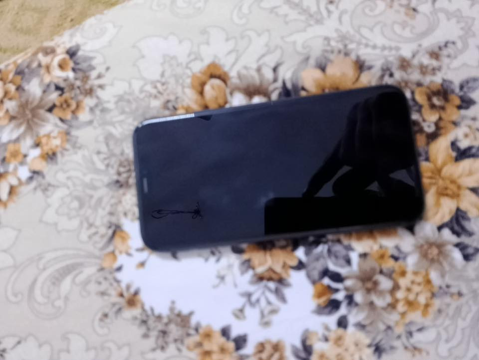 سلام عليكم جهاز ايفون 11 عادي ذاكره 128 تك سيمكارت ماا مبدل بي شي شرط بطاريه  93 شرط ماا يصرف شحن سعر 300 وبي مجال لطيبين رقم موبايلي *********** بي واتساب رجأن مو شراي لاا تكسر بل جهاز
