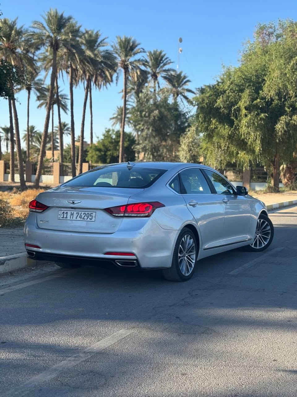 سلام عليكم  جينيسس G80 2016 للبيع رقم بغداد الدولي ماشيه 100 الف ميل داخل رصاصي سيارة نظيفه بدون نواقص مكينه 6 سلندر 3800  حادثها جاملغ امامي وربع البنيد وجاملغ خلفي  بدون شواصي  سعر السيارة 157 وبيها مجال مكاني بابل المسيب للاستفسار اكثر الاتصال على الرقم او الواتساب 
***********
