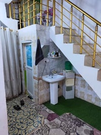 بيت للايجار • ٥٠م • حي الزيتون