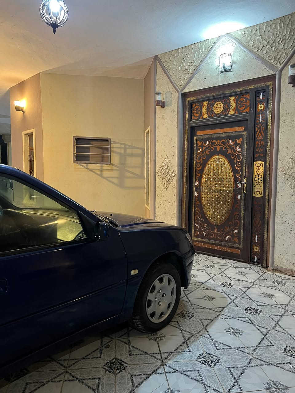 السلام عليكم
للبيع بيجو 306 
موديل 2001 
رقم كركوك مميز مشروع وطني تحويل ثاني يوم 
گير محرك كهربائيات جديد 
مرشوش عام للجماليه 
السياره حلوه ونظيفه مال جناي 

مكانه صلاح الدين تكريت / العلم📍
السعر 48 ورقه 

للاستفسار : ***********
