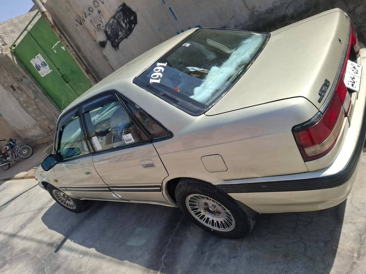 /مازده 626للبيع صـبغ عام جماليه عميه فول عادي 8بخ
/المحرك بي بــخار /
/شـرط التحويـل 
/السعر ٣٨ وبيها مجال 
/مكان ديالى: لل استفسار  
/رقم الهاتف: ***********
